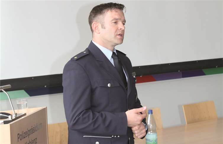 Referent Thomas Wimmer bei seinem Vortrag.privat