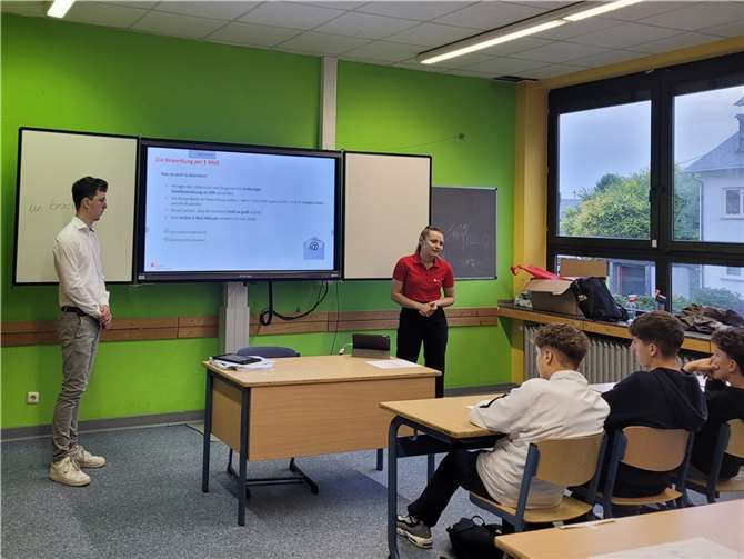 Referenten informieren über Bewerbungsverfahren. Quelle: Anne-Frank-Realschule