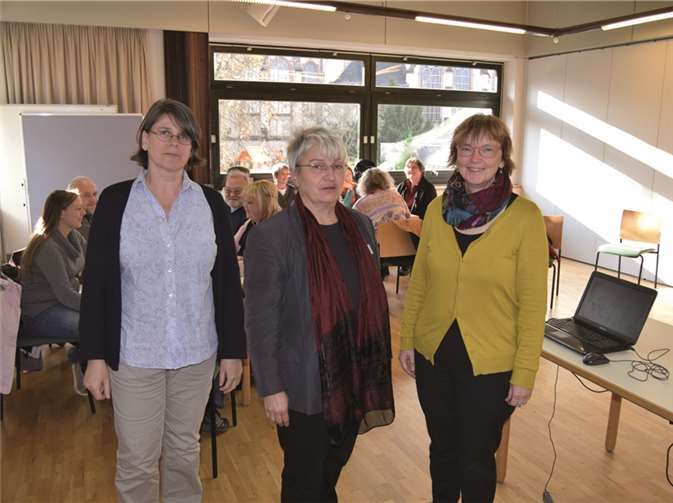 Referentin Lydia Kassing, Gleichstellungsbeauftragte des Landkreises Neuwied und Westerwaldkreis Doris Eyl-Müller und Beate Ullwer informierten über das brisante Thema. privat