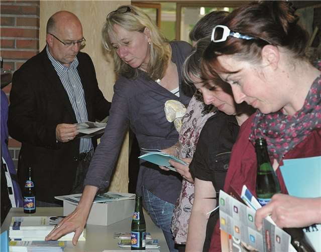 Rege nutzten die Teilnehmer der Veranstaltungen das breite Informationsangebot zum Thema „Prävention gegen sexualisierte Gewalt“.  privat