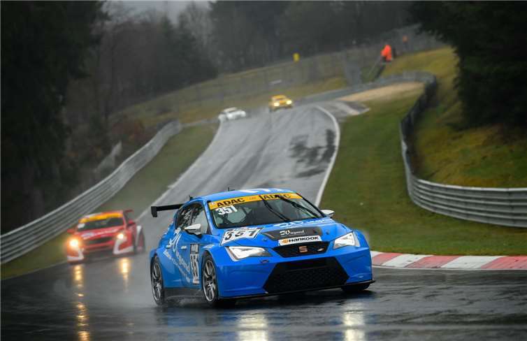 Regen und Kälte erwartete die Rennfahrer in der Eifel zum RCN-Auftakt.Quellen: RCN Media