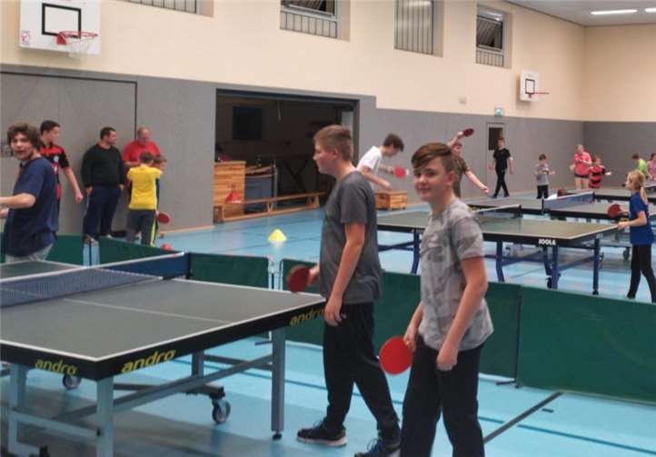 Reger Betrieb beim Training der tischtennisbegeisterten Kinder. Foto: privat