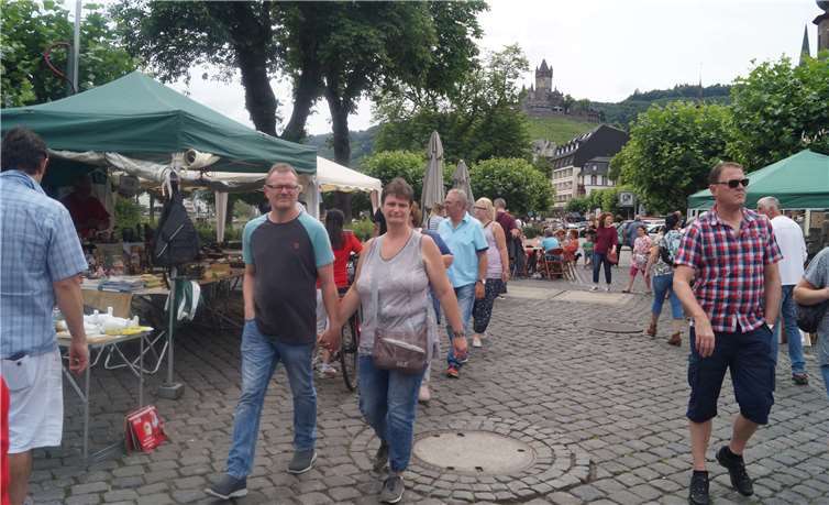 Reger Betrieb herrschte beim Antik- und Trödelmarkt am vergangenen Wochenende in Cochem.