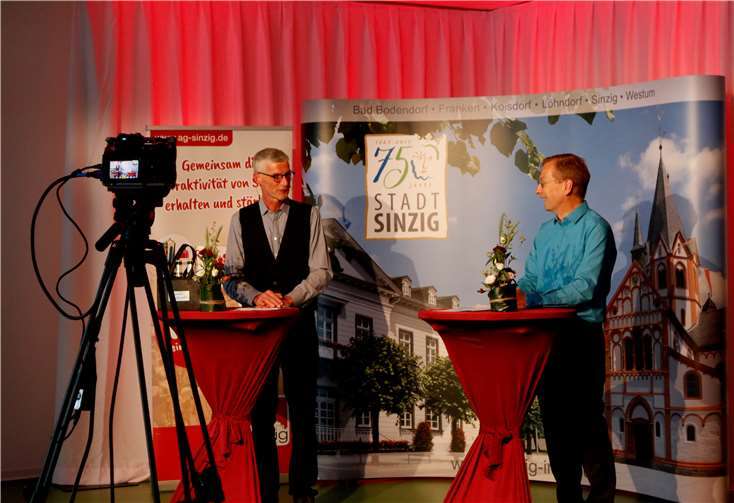 Reiner Friedsam und Andreas Geron führten locker und gekonnt durch den Abend. Fotos: FRIEDSAM. Werbeagentur