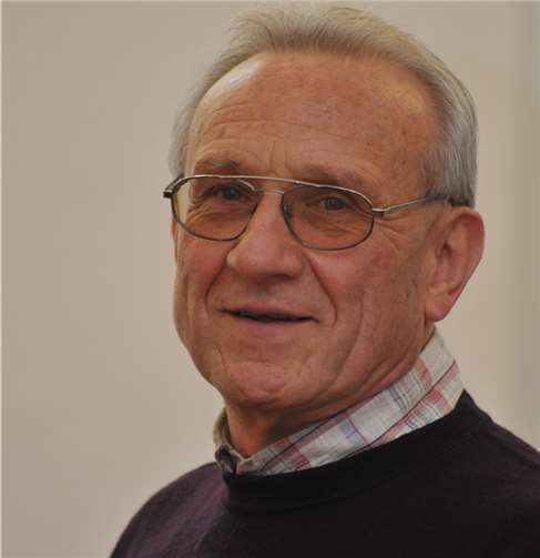Reinhard Jakob steht am 21. April als Ansprechpartner zur Verfügung. privat