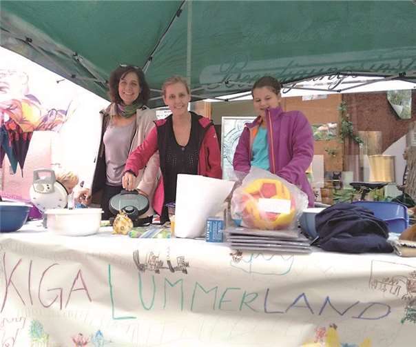 Reißenden Absatz fanden die leckeren Waffeln der Kita "Lummerland" beim verkaufsoffenen Sonntag in Rheinbach. privat