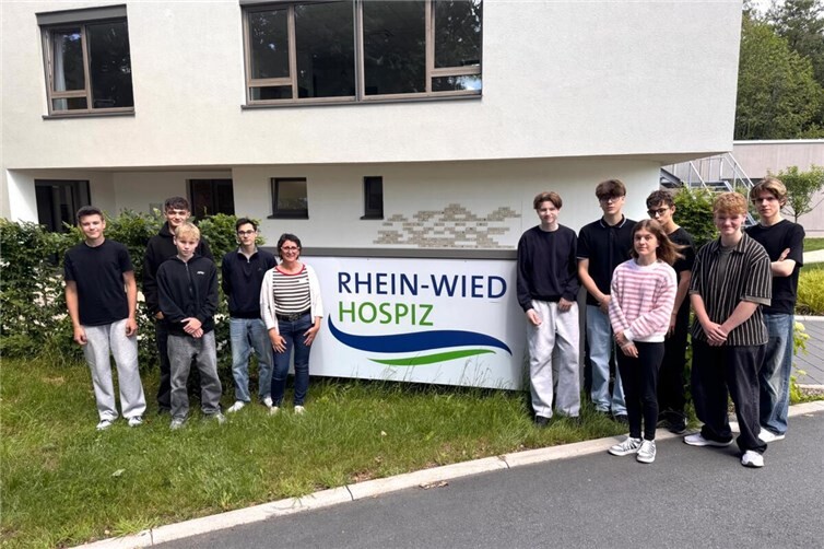 Religionskurs der 9. Klasse der Carmen-Sylva-Schule