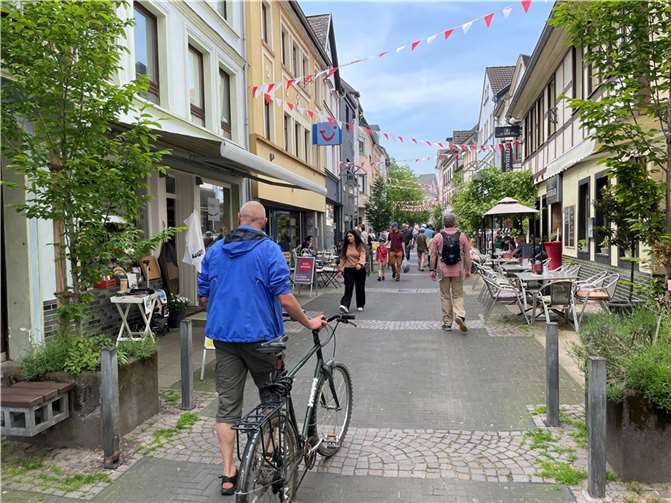 Remagen bietet einen attraktiven Einzelhandel.  Foto: ROB