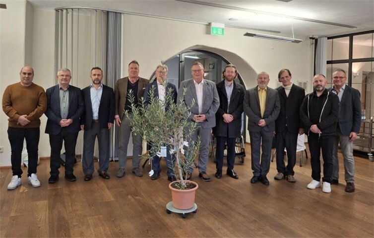 Repräsentanten der drei monotheistischen abrahamitischen Religionen im Kulturzentrum Cochem.