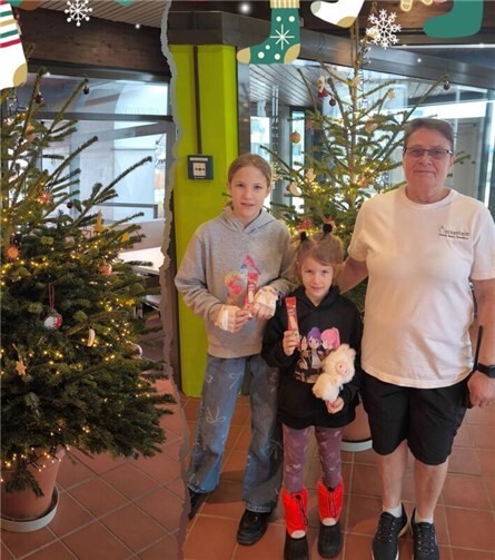 Rettungsschwimmerin Elvira Wiedemann überraschte zwei junge Wasserratten. Foto: Stadt Meckenheim