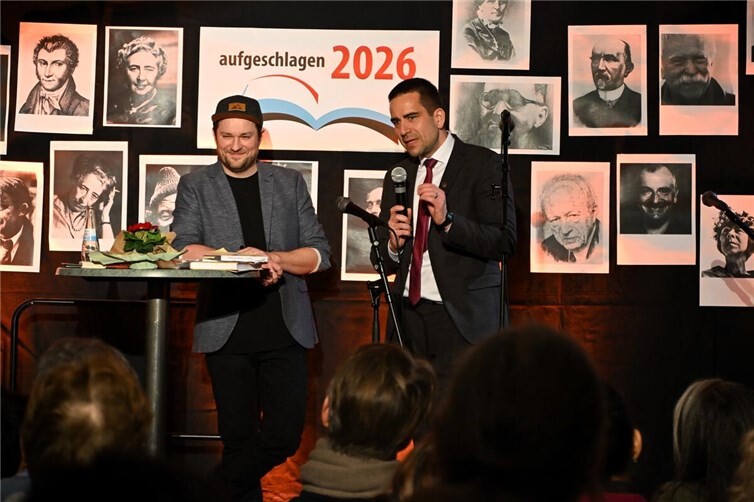 Rheinbachs Bürgermeister hielt ein Plädoyer für das Lesen.