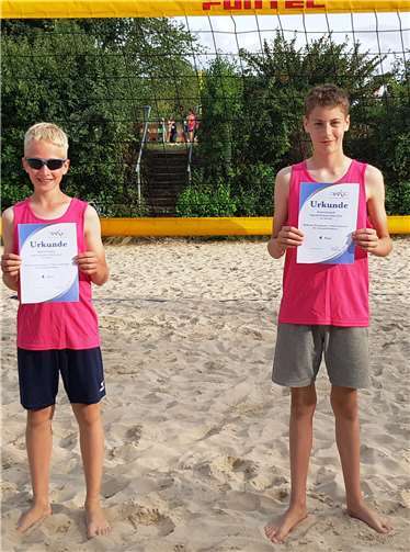 Rheinland-Pfalz-Beachmeister U 14: Matthias Dennebaum (links) und Pablo Ferdinand (beide Beach Club Dernbach/Montabaur – Westerwald Volleys).