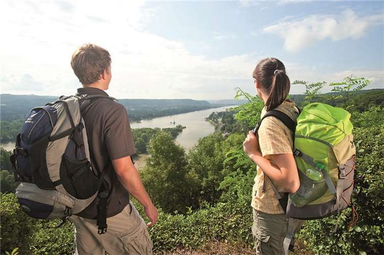„R(h)einwandern in den Frühling“ heißt es im romantischen Rheintal von Remagen bis Koblenz auch in 2016 wieder.privat