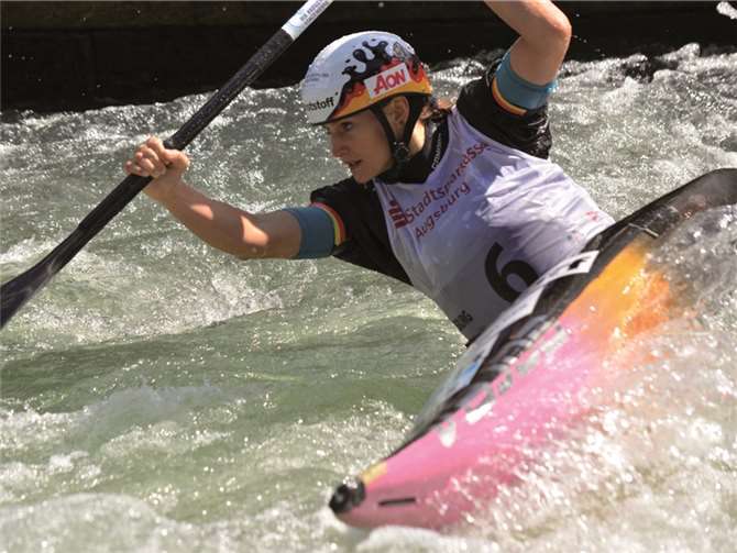 Ricarda Funk gab beim Weltcup-Finale in Augsburg ihr Bestes und konnte somit gleich zwei hervorragende Plätze mit nach Hause nehmen. Waltraud Senft