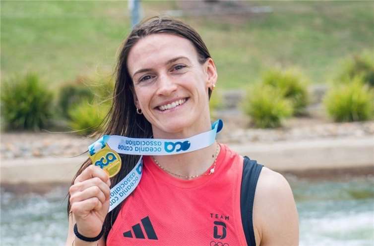 Ricarda Funk mit Goldmedaille.  Foto: privat