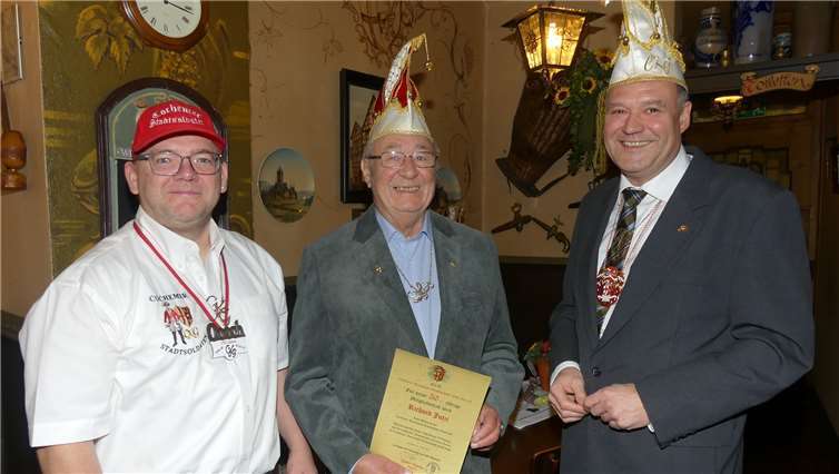 Richard Jutzi wurde für 50 Jahre CKG-Mitgliedschaft mit der Goldenen Ehrennadel ausgezeichnet.Fotos: TE