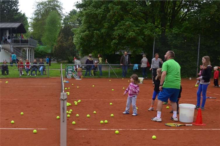 Richtig was los beim letzten Schnuppertag ... Blau-Gold Mallendarer Berg e. V.