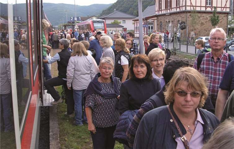 Riesenandrang, aber die Zugkapazitäten stimmen. WITE