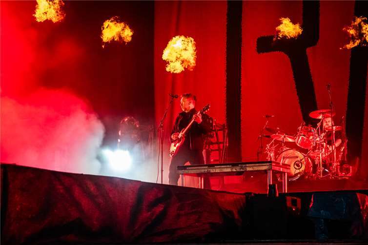 Rise against
