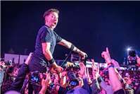 Rise against