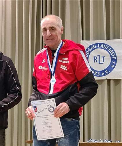 Robert Gotto – Siegerehrung 50 km in Rodgau / Platz 2.