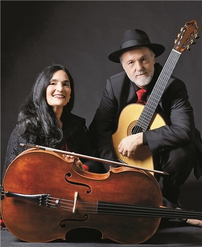 Robert Legnani und Ariana Burstein lassen verschiedene Musikkulturen miteinander verschmelzen. privat