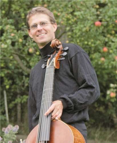 Robert Nikolayczik. privat