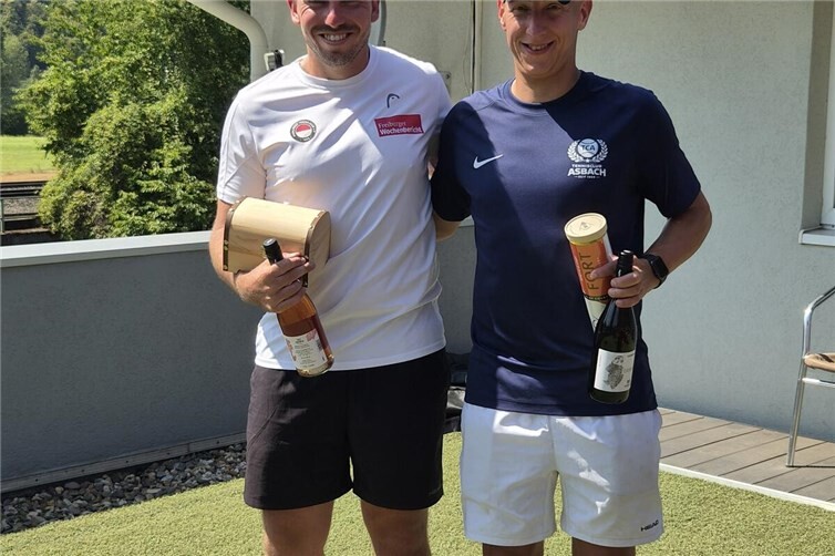 Robin Sprengler (Freiburger TC) und Tobias Schmitz (TC Asbach)