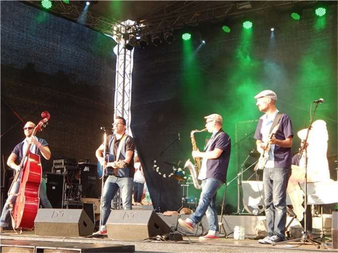 Rock'n'Roll mit The Wild Bobbin' Baboons.