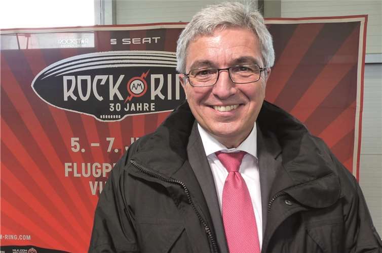 Roger Lewentz, Innenminister des Landes Rheinland-Pfalz zeigte sich von den Sicherheitsvorkehrungen für Rock am Ring beeindruckt.