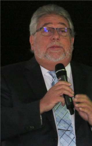 Rolf Koch, Geschäftsführer des Jobcenters Mayen-Koblenz, bei seinem Grußwort.