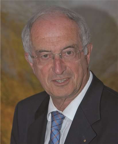 Rolf Tophoven referiert in Koblenz. privat