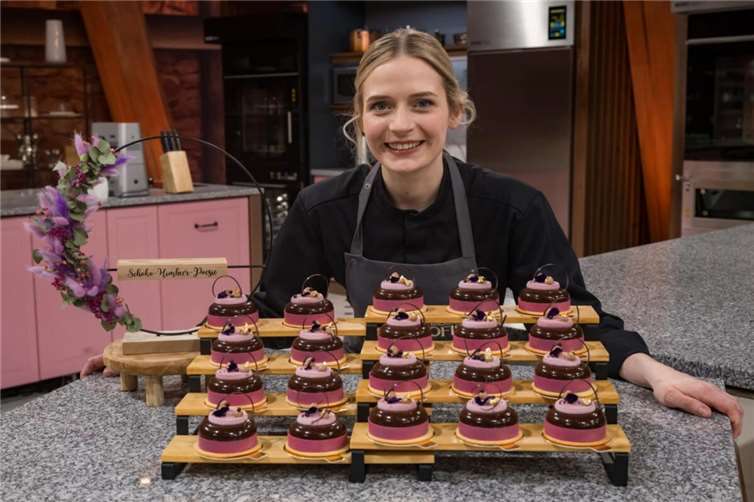 Rowena Redwanz zeigte in der jüngsten TV-Show „Das große Backen“ ihr bereits preisgekröntes Können.  Foto: Joyn/Claudius Pflug