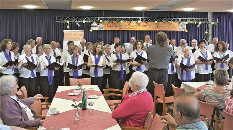 Rückblick 2013 - Musikalische Gratulation „40 Jahre Residenz Humboldthöhe!“