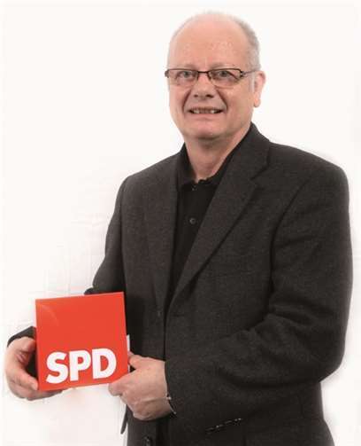 Rüdiger Schäfer steht für Gespräche bereit. privat