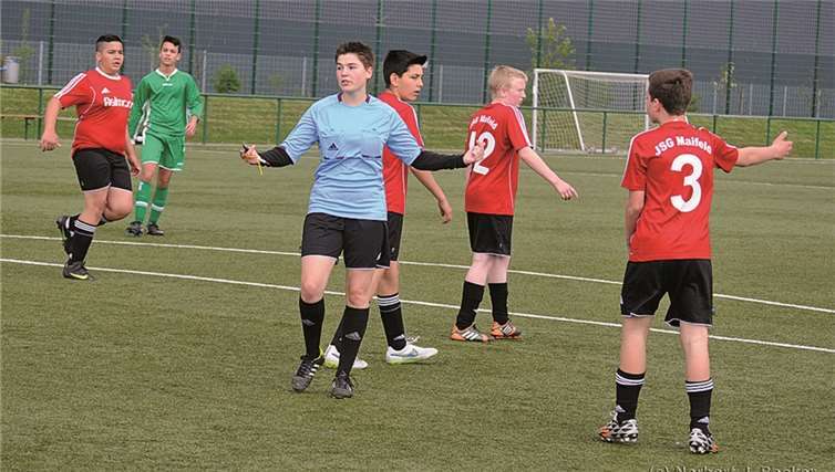 Ruhig und souverän: Schiedsrichterin Elisabeth Schloßmacher.Norbert J. Becker