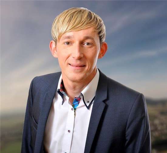 Ruland meint, dass vor allem der Ausbau des Landesstraßenprogrammes wichtig ist. Privat