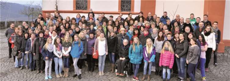 Rund 120 Sänger sind derzeit im „Jungen Chor Marienburg“ aktiv. Beim jüngsten Probenwochenende bereiten sie sich auf die kommenden Auftritte vor. privat