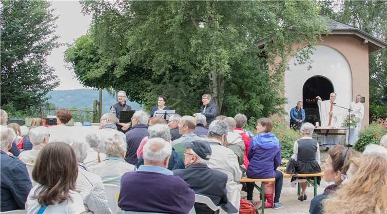 Rund 150 Besucher kamen zur Open-Air-Familienmesse.