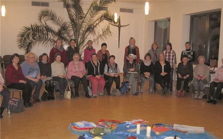 Rund 30 interessierte Frauen trafen sich zur Vorbereitung des Weltgebetstags.privat