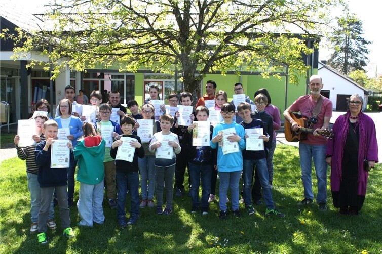 Rund 40 Mädchen und Jungen nahmen am Lesewettbewerb der Astrid-Lindgren-Schule in Dohr erfolgreich teil.