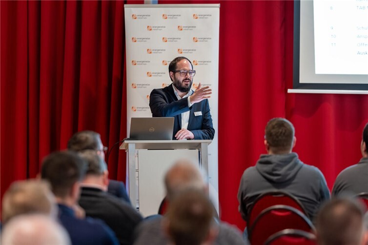 Rund 40 Vertreter und Vertreterinnen von Installationsbetrieben aus der Region informierten sich aus erster Hand zur Netzübernahme der enm in Mayen und sieben Kommunen an der Rheinschiene.