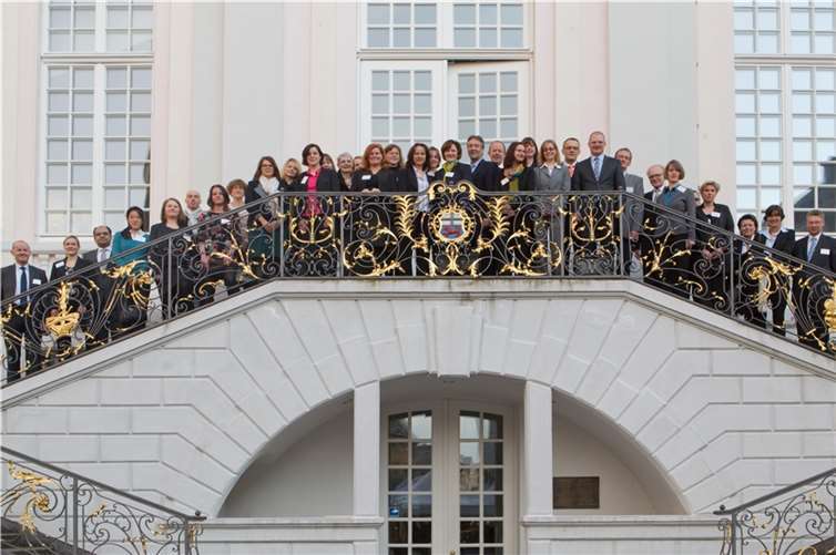 Rund 50 Gäste aus den beteiligten Unternehmen aus der Region Bonn/Rhein-Sieg kamen zur Veranstaltung anlässlich des Startes des Mentoring-Programms im alten Bonner Rathaus.Privat