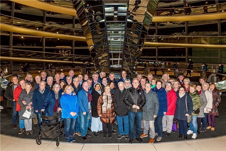 Rund 50 Personen aus dem Landkreis Neuwied folgten der Einladung von Erwin Rüddel nach Berlin.  Foto: Bundesregierung/StadtLandMensch-Fotografie A. Brunnemann