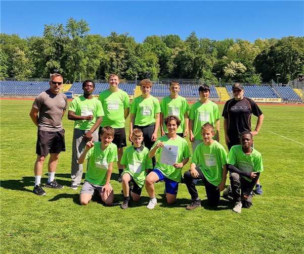 Rund 50 Schülerinnen und Schüler der Geschwister-Scholl-Realschule plus nahmen in vier Teams an der diesjährigen Regionalen Vorrunde im Rahmen von „Jugend trainiert für Olympia“ in der Leichtathletik teil. Foto: privat