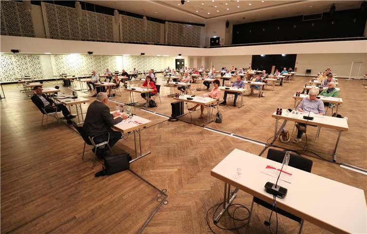 Rund 50 Vereinsvertreter informierten sich über das Stufenkonzept „Zukunftsperspektive Rheinland-Pfalz“.Fotos: Stadt Koblenz