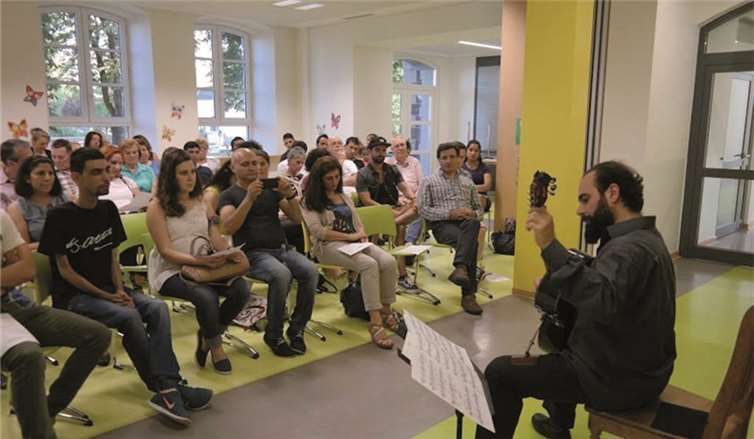 Rund 70 Gäste lauschten den spanischen Gitarrenklängen von Ozan Saritepe. privat