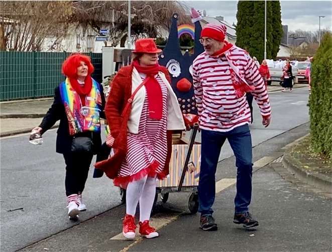 „Rut un wieß“ war das Motto bei diesen Jecken.