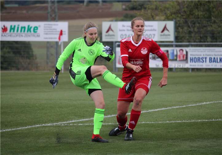 SC 13 II-Schlussfrau Yasmin Rölle (l.) war stets auf der Höhe. Foto: privat