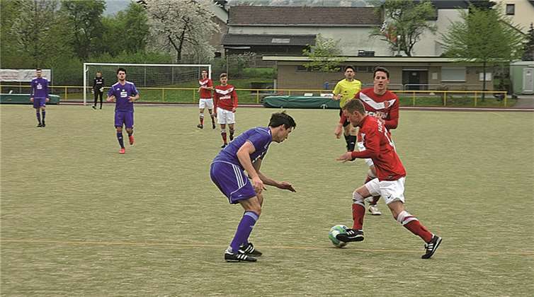 SG Bad Breisig - SV Morbach. Die Gäste waren wesentlich aktiver als die Platzherren. 